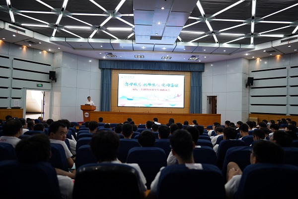 十大买球平台排行榜举行“念母校恩 忆师生情 续同窗谊”最后一堂课暨本科生毕业欢送会